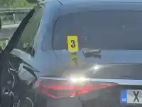 Скандал между шофьори в Хасково завърши с вадене на нож и изстрел в крака (снимки/видео)