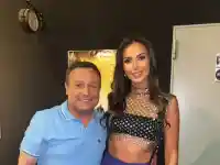 Шок! Рачков с манекенка, а годеницата му Вики се смее!
