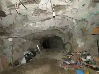 Шокираща наркофабрика открита в мина край Кюстендил!