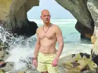 Разточителството на внука на Коста Цонев шокира Азия!