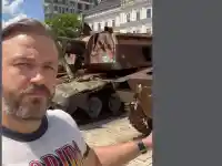 Шок! Алекс Алексиев снима в Киев под бомбардировки!