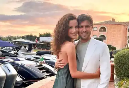 Гери Малкоданска тайно похапва кебапчета, мъжът й в шок!