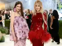 Met Gala 2026: Звездите превърнаха изкуството в бутафория и шоу (снимки/видео)