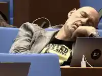 Тежък инфаркт покоси в Италия Любен Дилов-син