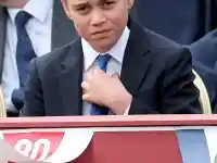 Шок! Уилям и Кейт избират елитно училище за Джордж за 59 000 паунда!