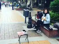 Виолина Доцева, която ще изиграе Лили Иванова: Свирех на улицата, за да имам пари за храна