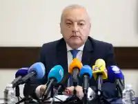 Скандал: Гълъб Донев слага край на депутатските заплати в България!