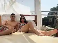 Волейболистът Гоцев работи за бебе, най-секси учителката надъхва Скримов (СНИМКИ)