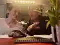 Анна Кошко си почива с люпене на семки
