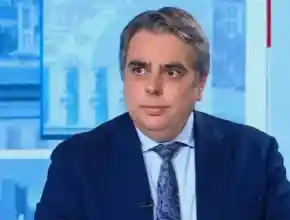 Шок! Асен Василев сваля килограми с инжекции!