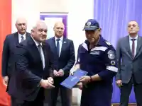 Демерджиев: Мъжете говорят в очите, а не във Фейсбук. Пожелавам успех на Кандев!