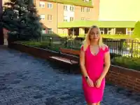 Емили Тротинетката: Шокираща трансформация и нов живот в супермаркет!