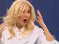 Гала се пази от уроки с червен конец
