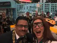 Шок! Божана Кацарова купонясва без дрехи в Мексико!