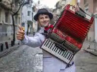 Исус забива с Б.Т.Р.