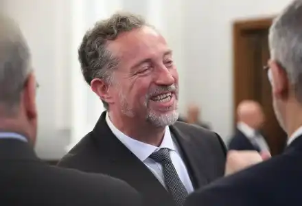 Иво Христов има две жени, без това да пречи на брака му