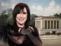 Кичка Бодурова в шок: Плаче за Мавзолея на Георги Димитров!