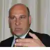 ЛЕСКИ КАРУЧКА! Кметът на Поморие Иван Алексиев друса кючеци с новата кметица на с. Бата (СКАНДАЛНО ВИДЕО)