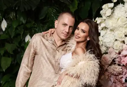 Мара Отварачката изквича: Гнили песове, целунете ми з@дника! (мрежата попиля наглата певачка - СНИМКИ)
