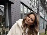 Шокиращи разкрития за лукса на звездите: Стаята на Антония Петрова!