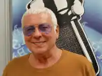 Скандалът на Станислав Сланев: От тумор до триумф на сцената!