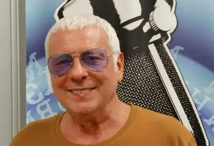 Скандалът на Станислав Сланев: От тумор до триумф на сцената!