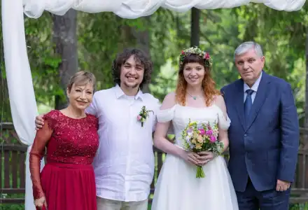 Скандалната сватба на сина на Мира Радева в гората!