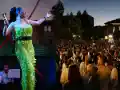Софи Маринова и Цветелина Василева шокират Етрополе с химна!