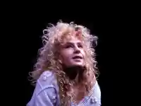 Шокиращи тайни за дъщерята на Румен Радев, Дарина Радева!