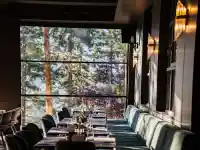 ЕКСКЛУЗИВНО! Макси Парк Хотел & СПА Велинград пленява своите гости със спокойствието на планината и петзвездно обслужване