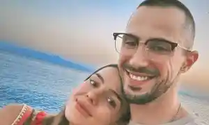 Скандал! Годеницата на Наум Шопов с часовник за 25 бона!