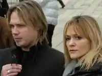 Милиони на вятъра: Пустее къщата на Албена и Максим в Царево!
