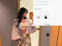 Венцислава Тафкова с чанта за 5 бона на плажа в Гърция!