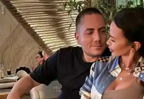 Селската пръчка Мара духа на Теодор в кревата на Лиз Тейлър: Ето колко кихна балъкът за нощувка! (СНИМКИ)