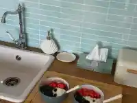 Шок! Морският апартамент на Влади впечатлява с уют и стил!
