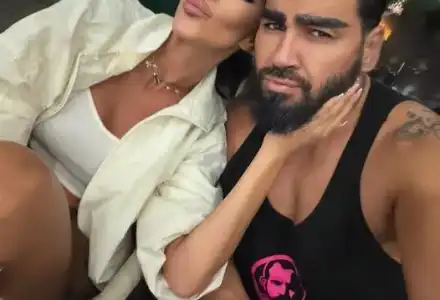 Скандал! Азис подгонва Галена с лимузина и велосипед!
