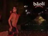 Дъщерята на Тодор Славков подпали страстите в Кан! Събира тен на най-луксозните плажове