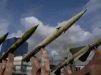 Шокираща ракетна заплаха над ОАЕ: Какво се случи?