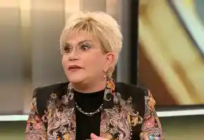 Шок! Николина Чакърдъкова предава щафетата на дъщеря си!