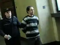 Педофилът охранител Мартин Карамихайлов отново върлува в интернет