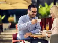Пием блудкаво кафе за € 2.50, ароматната чаша в Италия е 1.50
