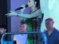 Преслава шокира с реакция към охранител в клуб във Варна!