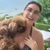 Рени шокира с лятна ваканция и любимец – Ето какво се случва!