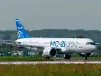 Шок: Русия представя новия си самолет МС-21-310 с руски компоненти!