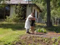 Скандал! Сестри Бакалови и Крис с влизане във "Фермата 10"!