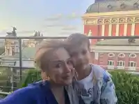 Синът на Биляна Петринска я пази от дигитална зависимост