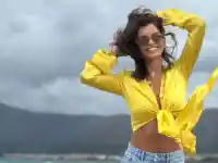 Славена Вътова разкрива шокираща тайна за плоския си корем!