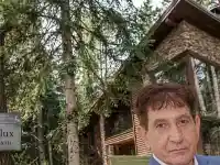 Скандал в ГЕРБ: Бивш кмет строи незаконни джакузи в гората!