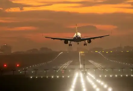 Шок! Латвийският авиопревозвач airBaltic в опасност!
