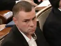 Ицо Хазарта къса с „Промяната“?